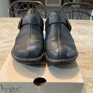 Boc Hannie Navy Leather Clogs